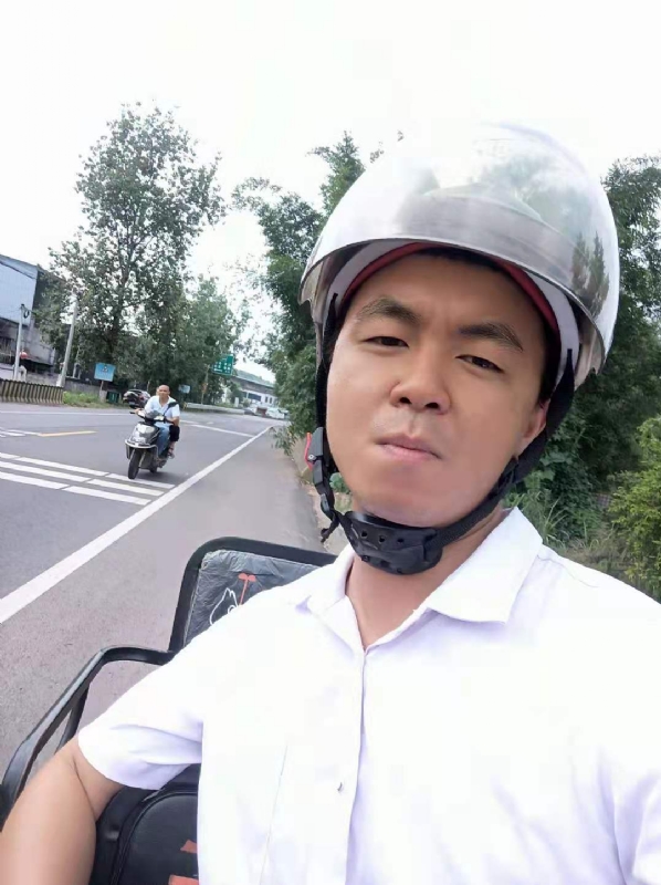 紧张死了的第一张照片--仁寿残疾人相亲网